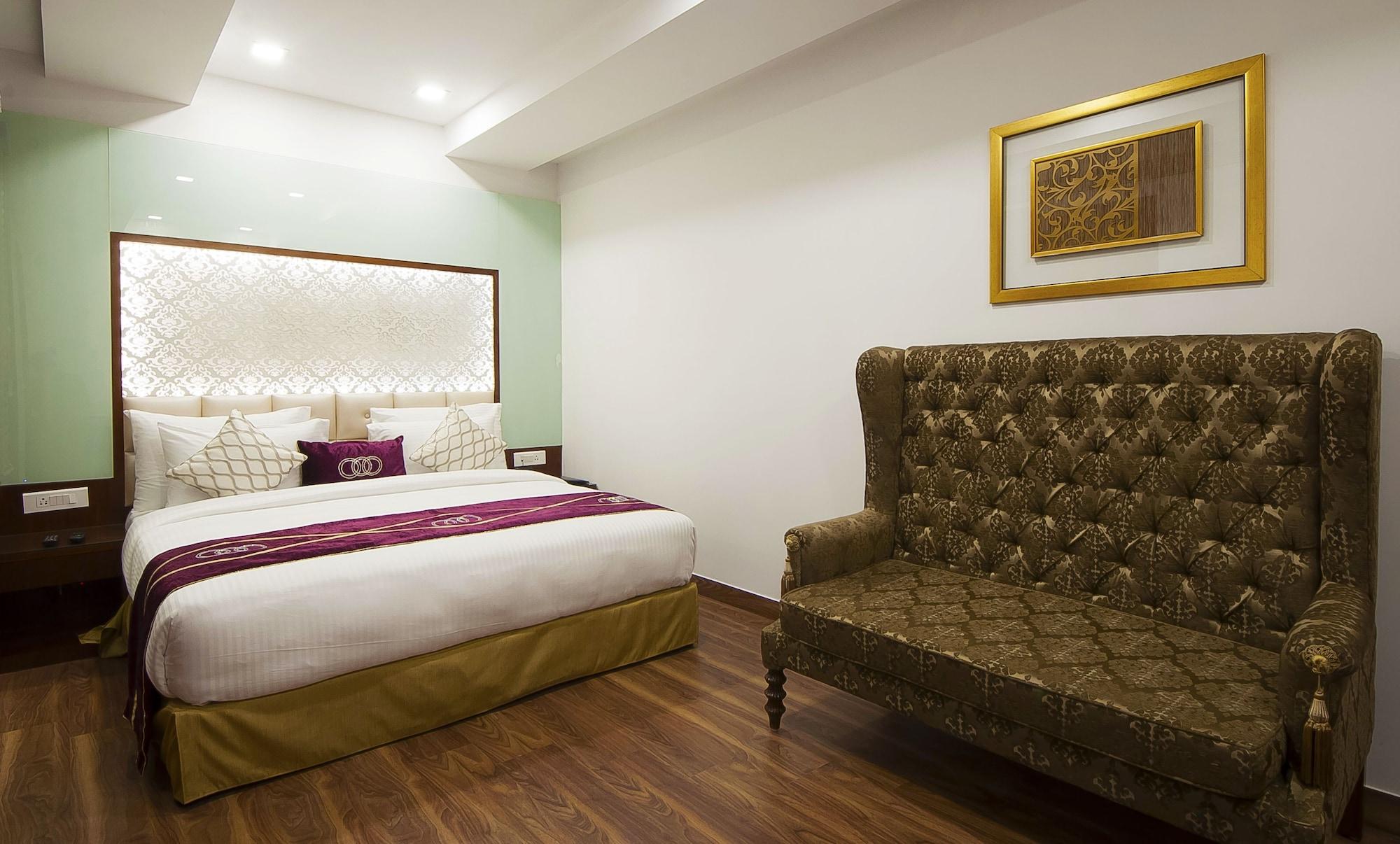 דלהי Hotel Swaran Palace מראה חיצוני תמונה