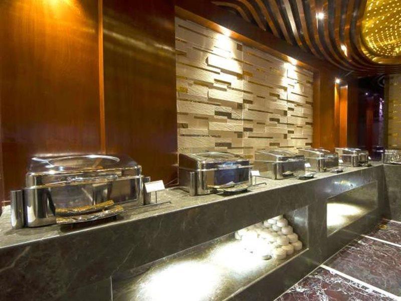 דלהי Hotel Swaran Palace מראה חיצוני תמונה